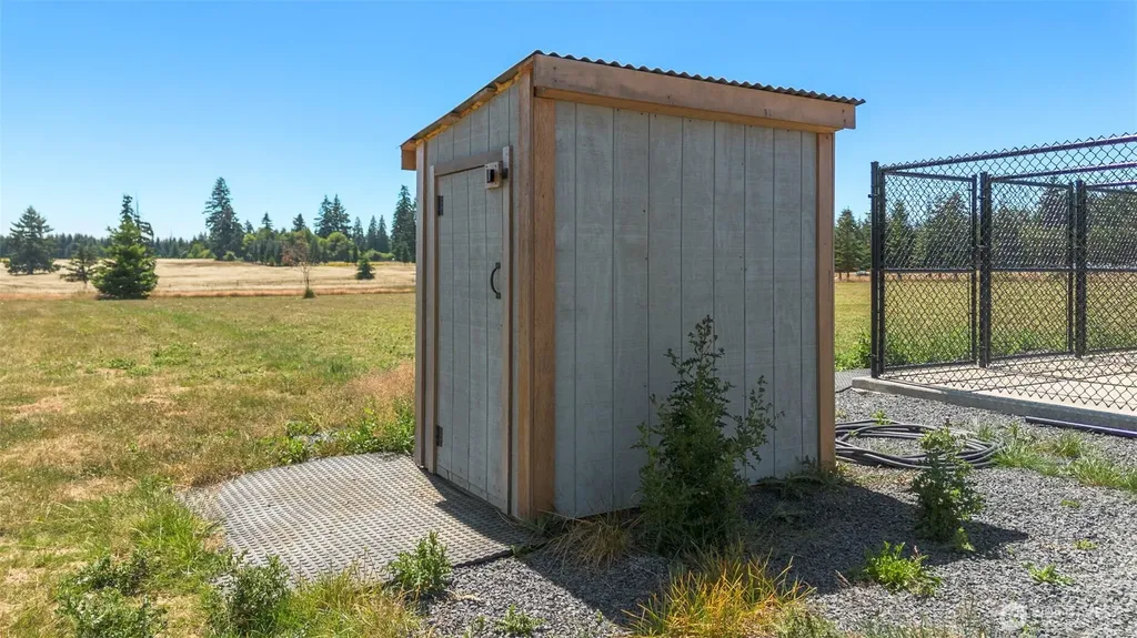 177 Nelson Road Winlock WA 98596