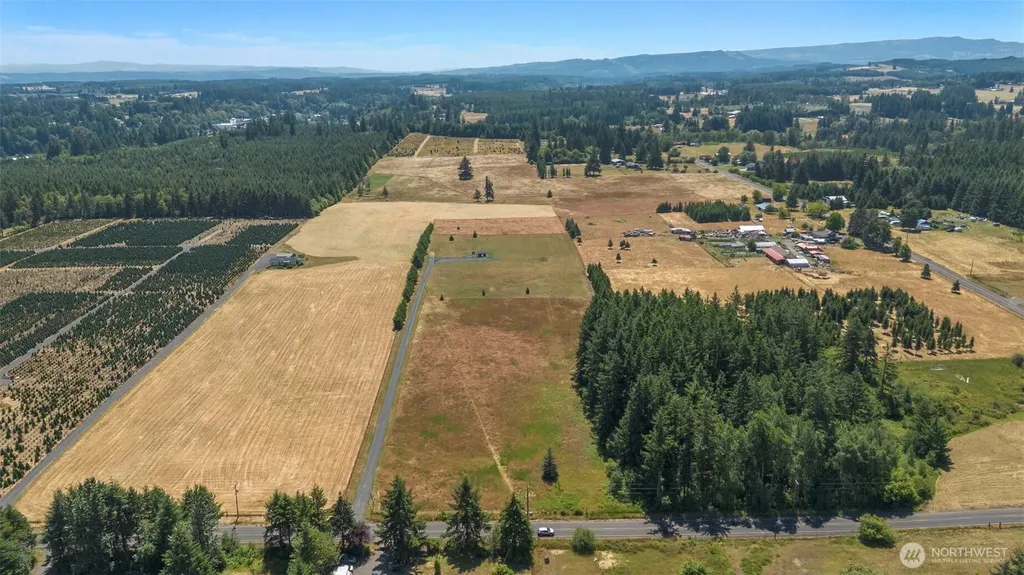 177 Nelson Road Winlock WA 98596