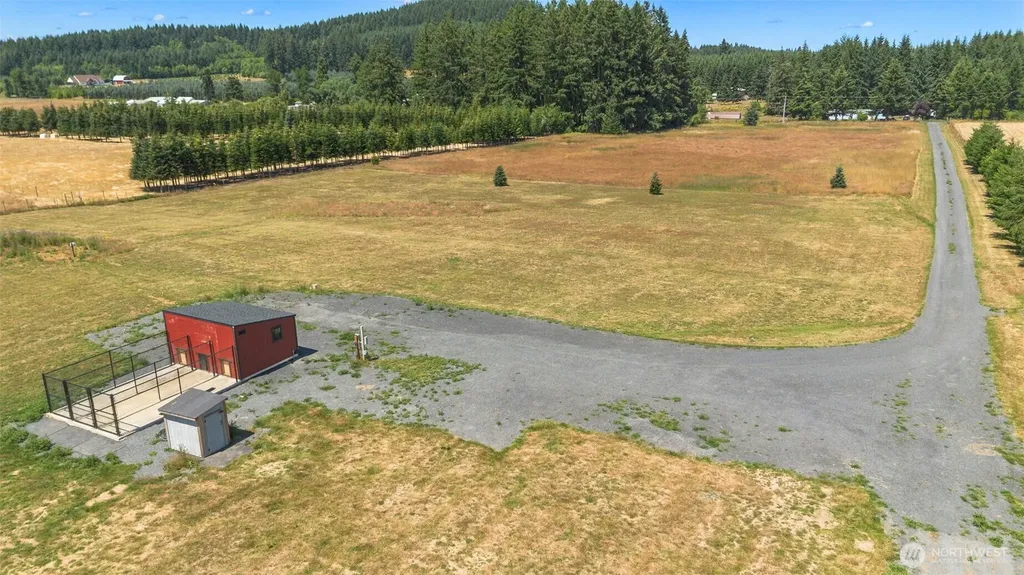 177 Nelson Road Winlock WA 98596