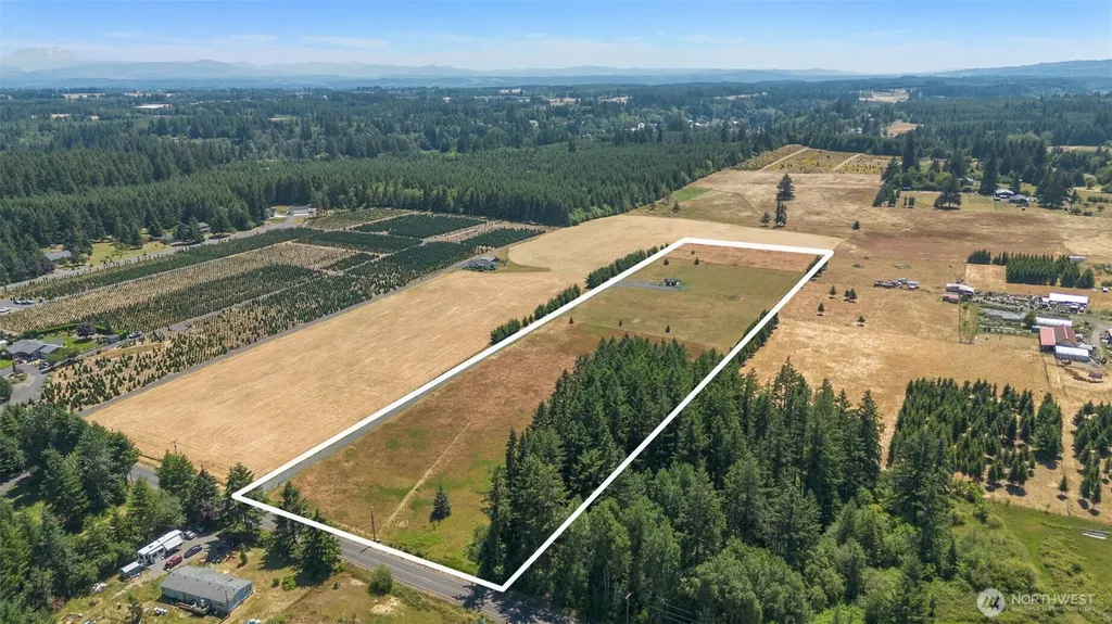 177 Nelson Road Winlock WA 98596