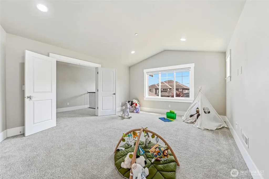 13628 NE 133rd Place Kirkland WA 98034