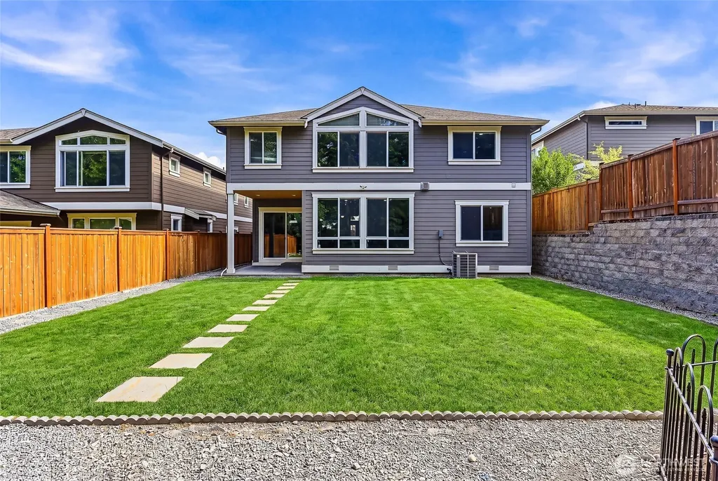 13628 NE 133rd Place Kirkland WA 98034