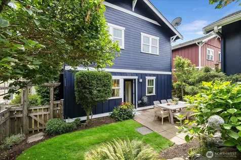 5925 31st Avenue SW Seattle WA 98126