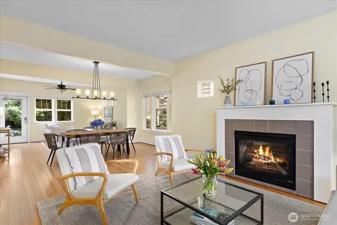 5925 31st Avenue SW Seattle WA 98126