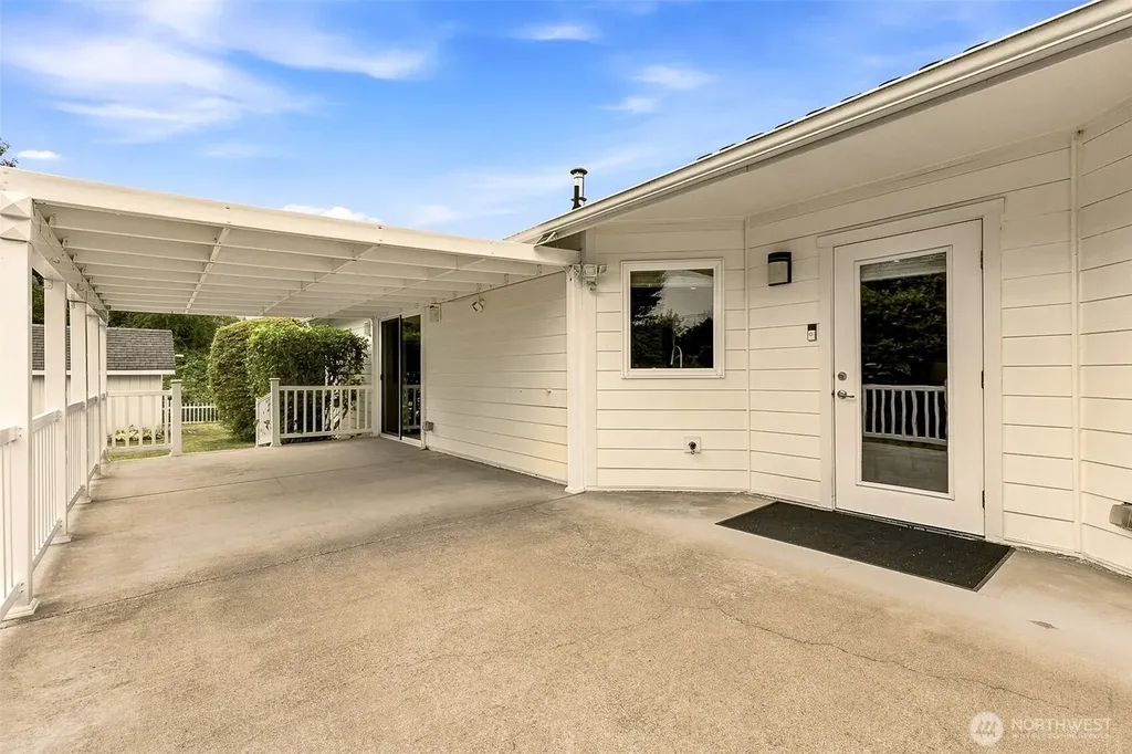 3204 20th Street SW Puyallup WA 98373