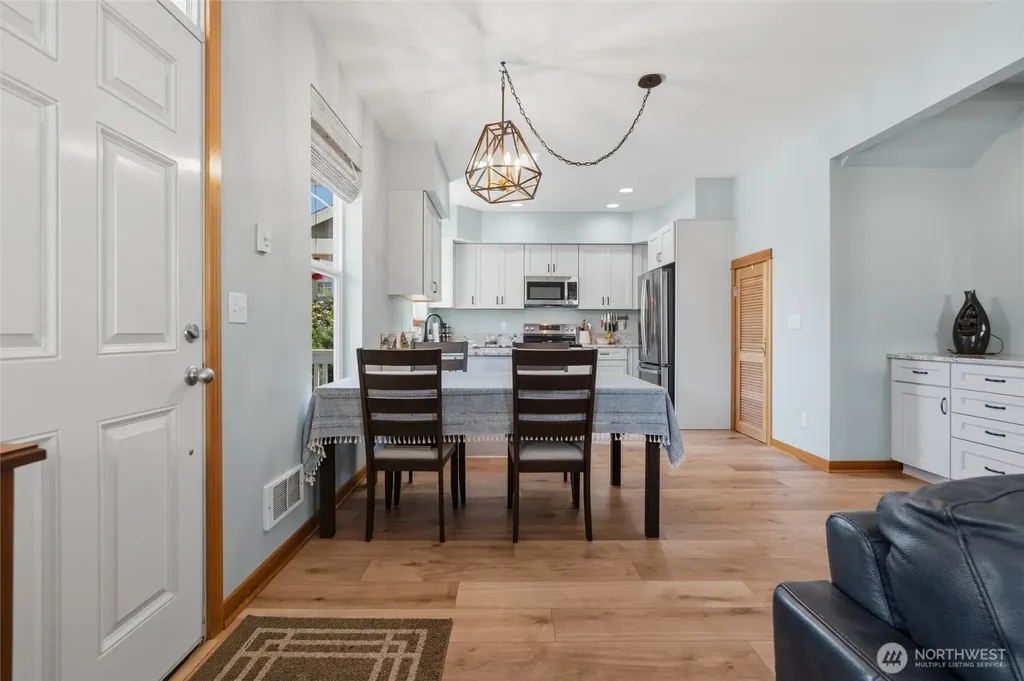 104 NE Whimbrel Lane Poulsbo WA 98370