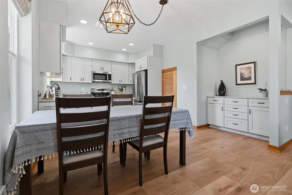 104 NE Whimbrel Lane Poulsbo WA 98370