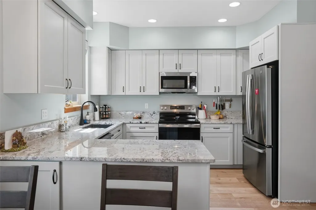 104 NE Whimbrel Lane Poulsbo WA 98370