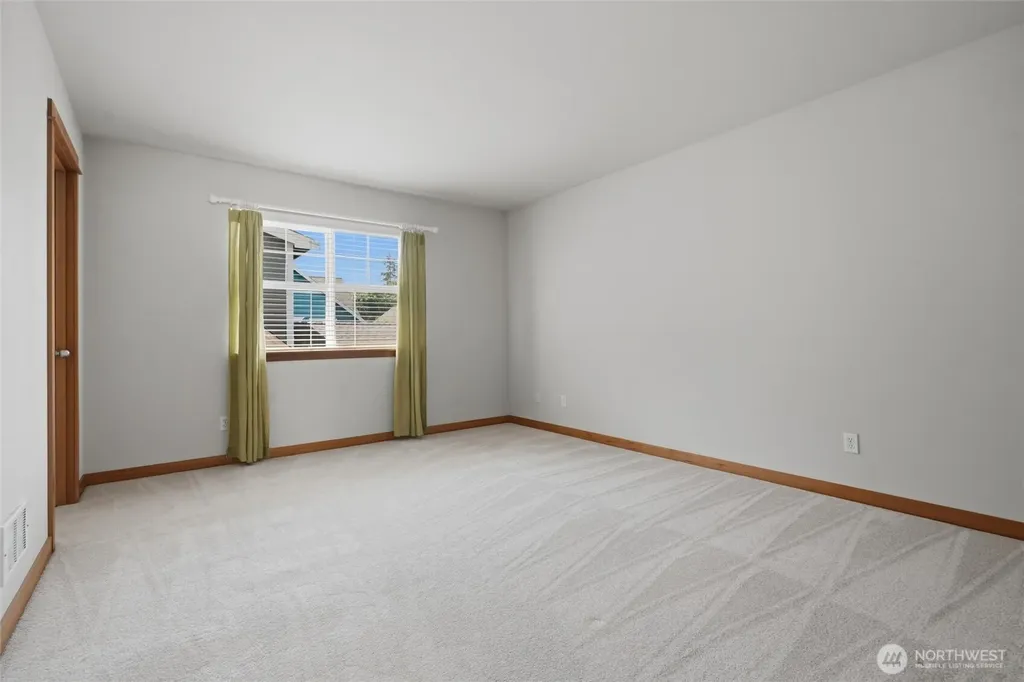 104 NE Whimbrel Lane Poulsbo WA 98370