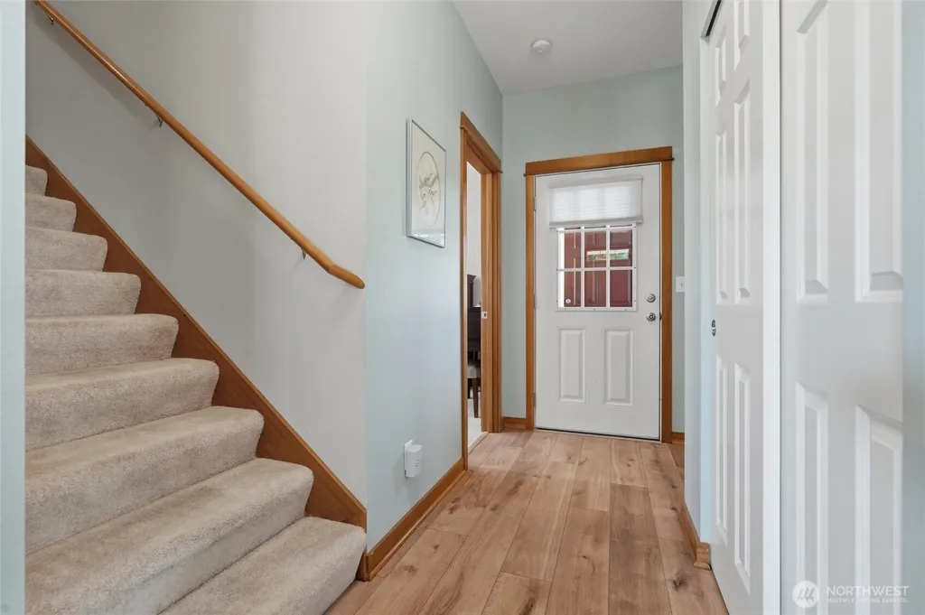 104 NE Whimbrel Lane Poulsbo WA 98370
