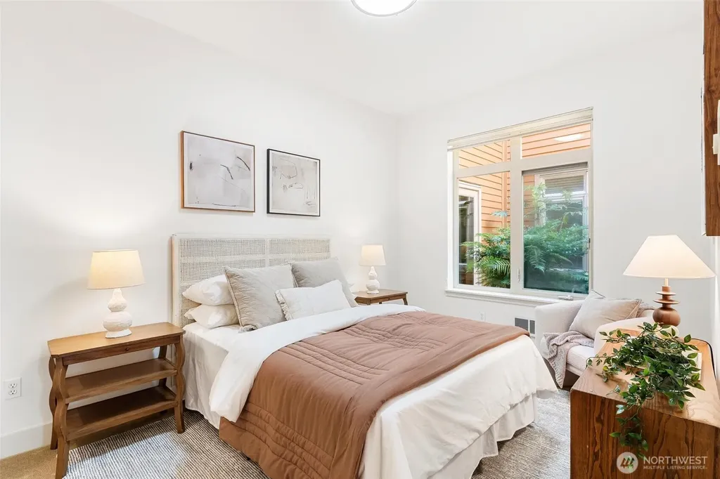 65 Pine Street Edmonds WA 98020
