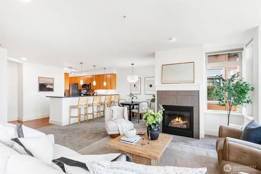 65 Pine Street Edmonds WA 98020