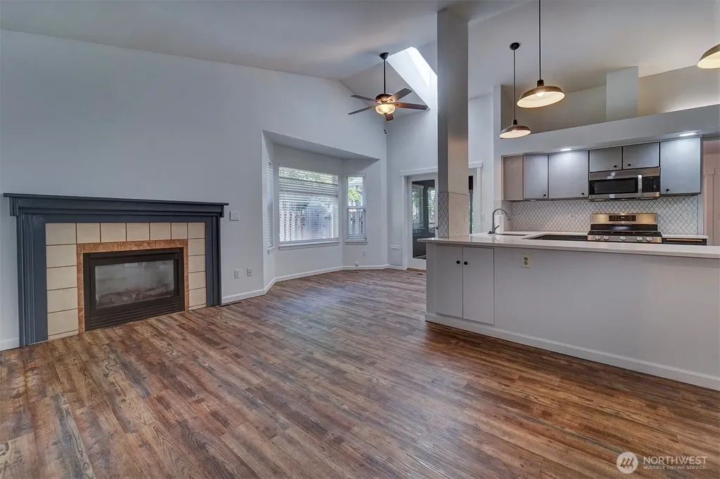 19460 23rd Avenue NE Poulsbo WA 98370