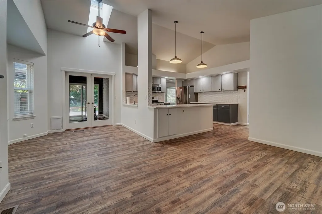 19460 23rd Avenue NE Poulsbo WA 98370