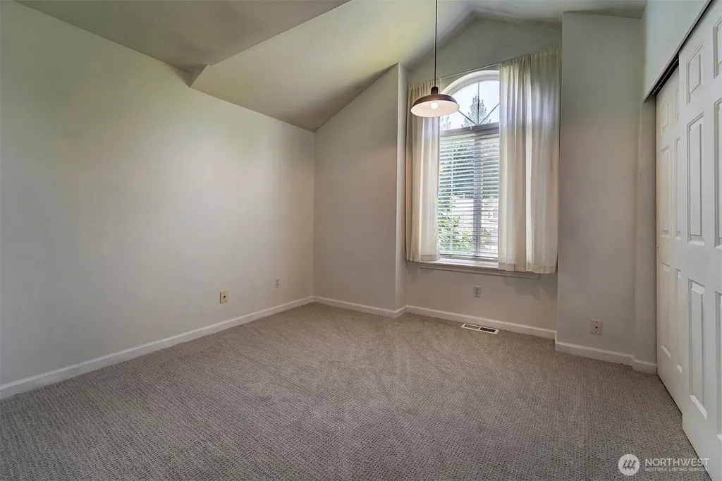 19460 23rd Avenue NE Poulsbo WA 98370