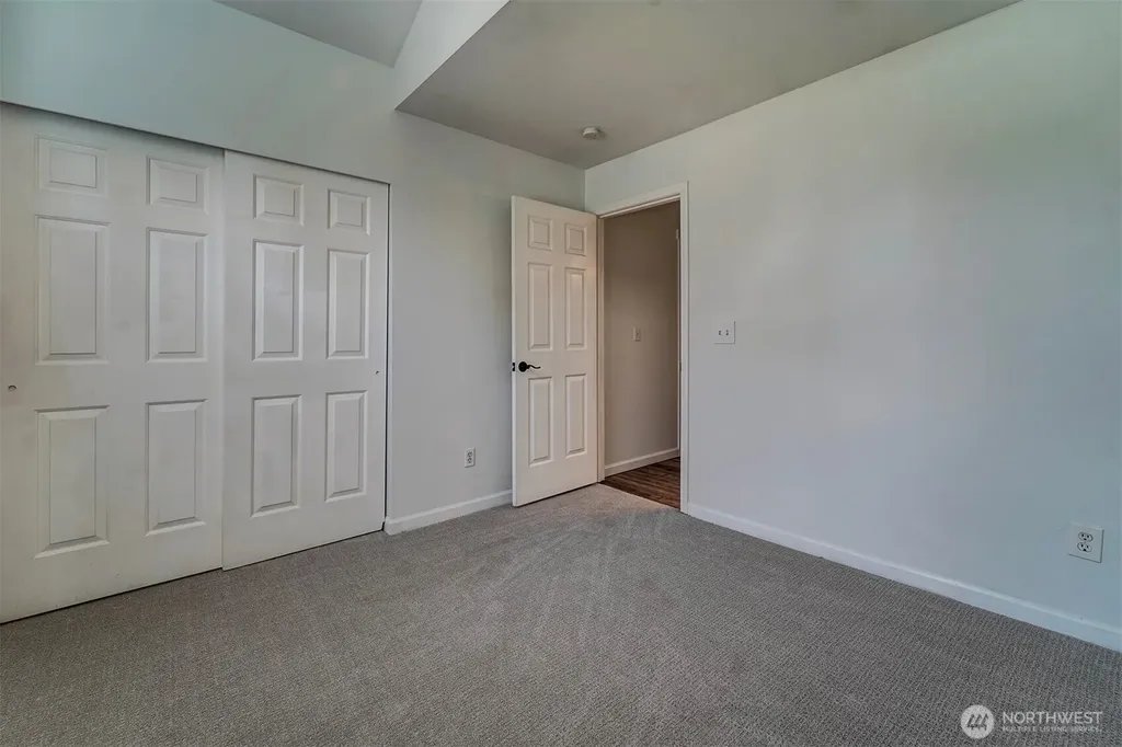 19460 23rd Avenue NE Poulsbo WA 98370
