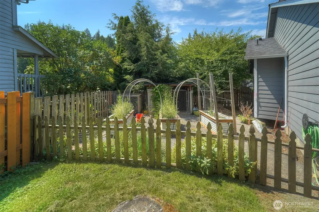 19460 23rd Avenue NE Poulsbo WA 98370