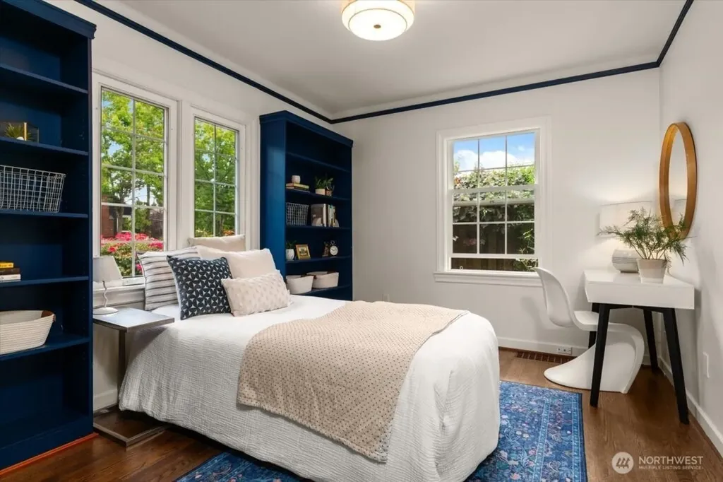 2459 24th Avenue E Seattle WA 98112