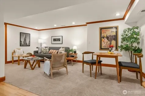 2459 24th Avenue E Seattle WA 98112