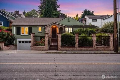 2459 24th Avenue E Seattle WA 98112
