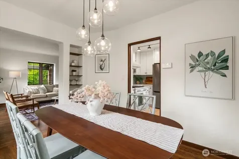 2459 24th Avenue E Seattle WA 98112