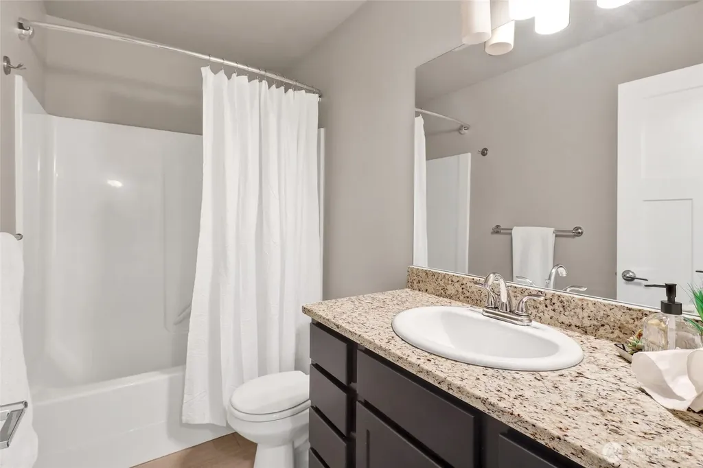 2760 Jesse Court Ferndale WA 98248