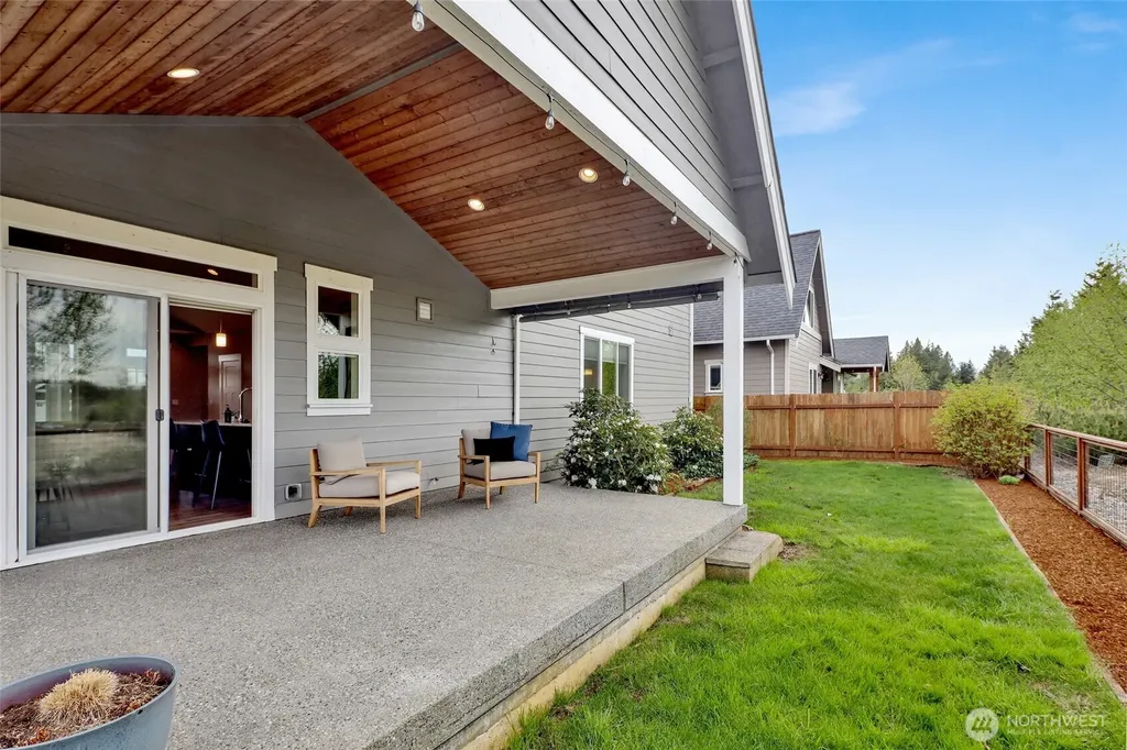 2760 Jesse Court Ferndale WA 98248