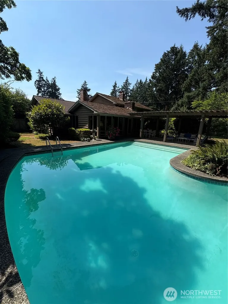 10 Forest Glen Lane SW Lakewood WA 98498