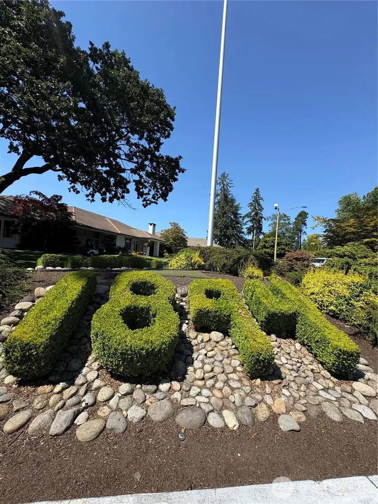 10 Forest Glen Lane SW Lakewood WA 98498
