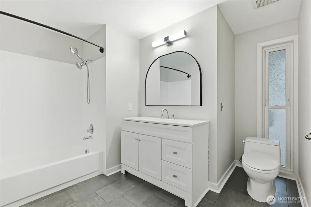 101 161st Street SE Bothell WA 98012
