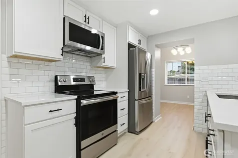 101 161st Street SE Bothell WA 98012