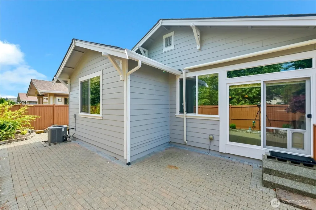 4921 Bend Drive NE Lacey WA 98516