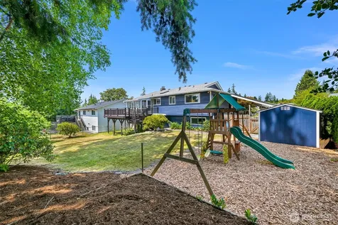 3418 Crestline Place Bellingham WA 98226
