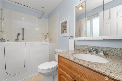 3418 Crestline Place Bellingham WA 98226