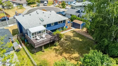 3418 Crestline Place Bellingham WA 98226