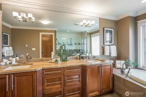 317 1st Street Kirkland WA 98033