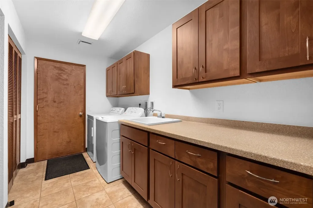 1820 NW 195th Street Shoreline WA 98177