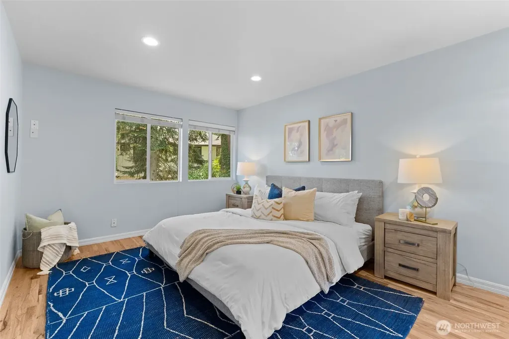 16639 SE 26th Place Bellevue WA 98008