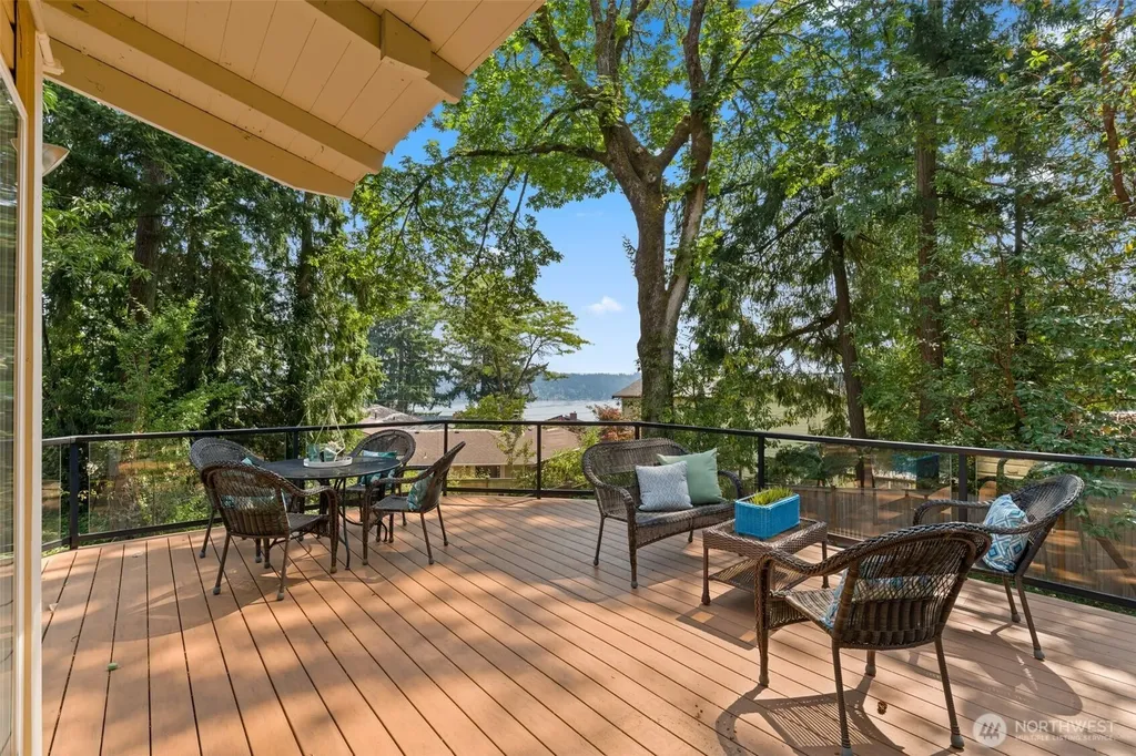 16639 SE 26th Place Bellevue WA 98008