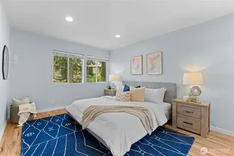 16639 SE 26th Place Bellevue WA 98008