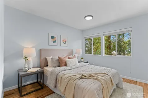16639 SE 26th Place Bellevue WA 98008