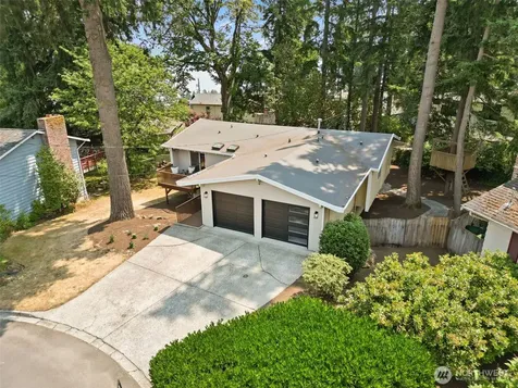 16639 SE 26th Place Bellevue WA 98008