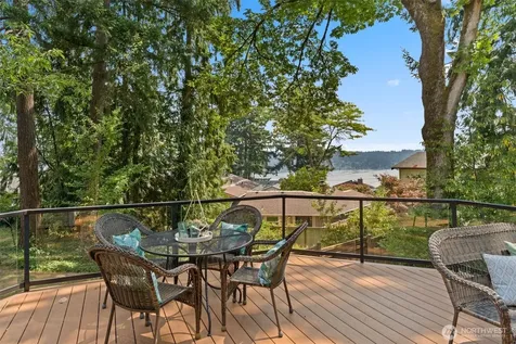 16639 SE 26th Place Bellevue WA 98008
