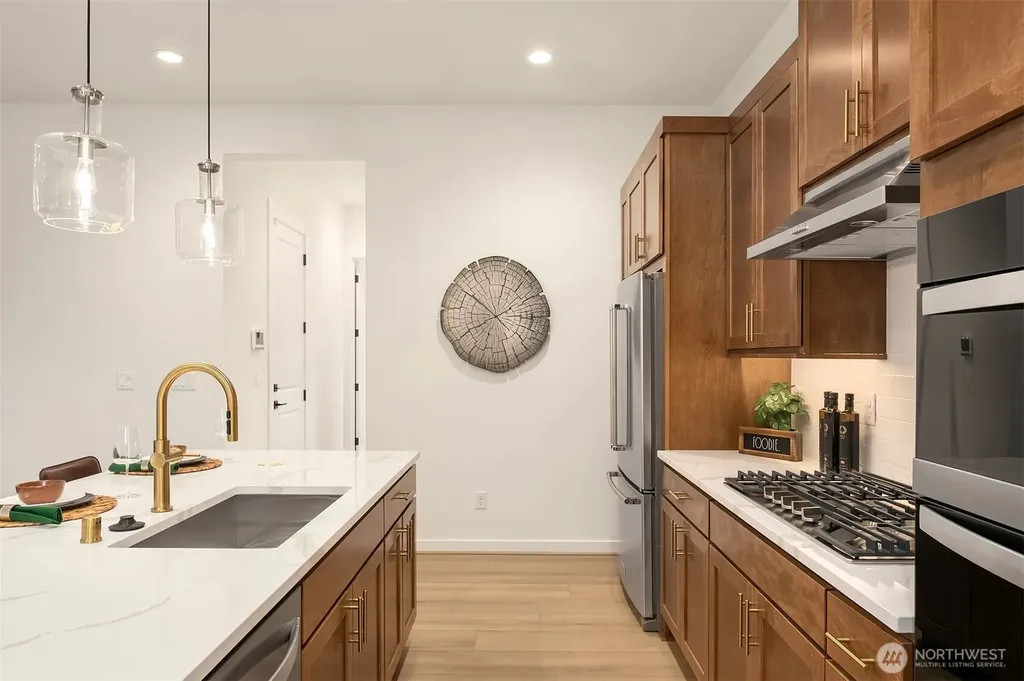 34103 Buckeye Avenue SE Black Diamond WA 98010