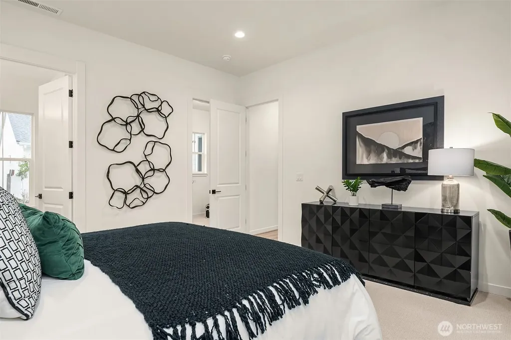 34103 Buckeye Avenue SE Black Diamond WA 98010