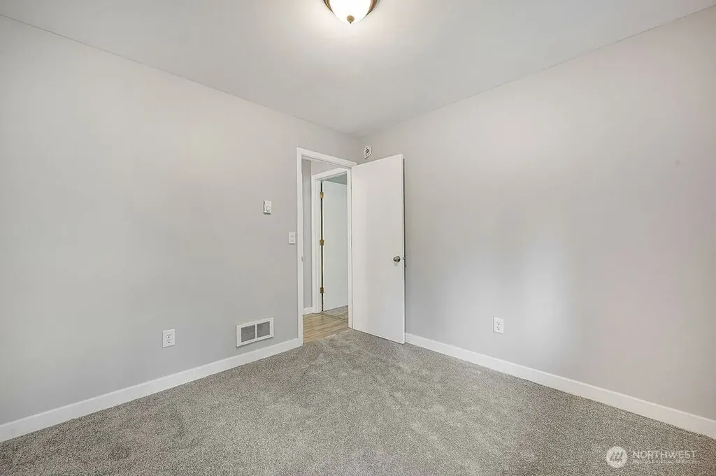 52 Penny Lane Port Townsend WA 98368