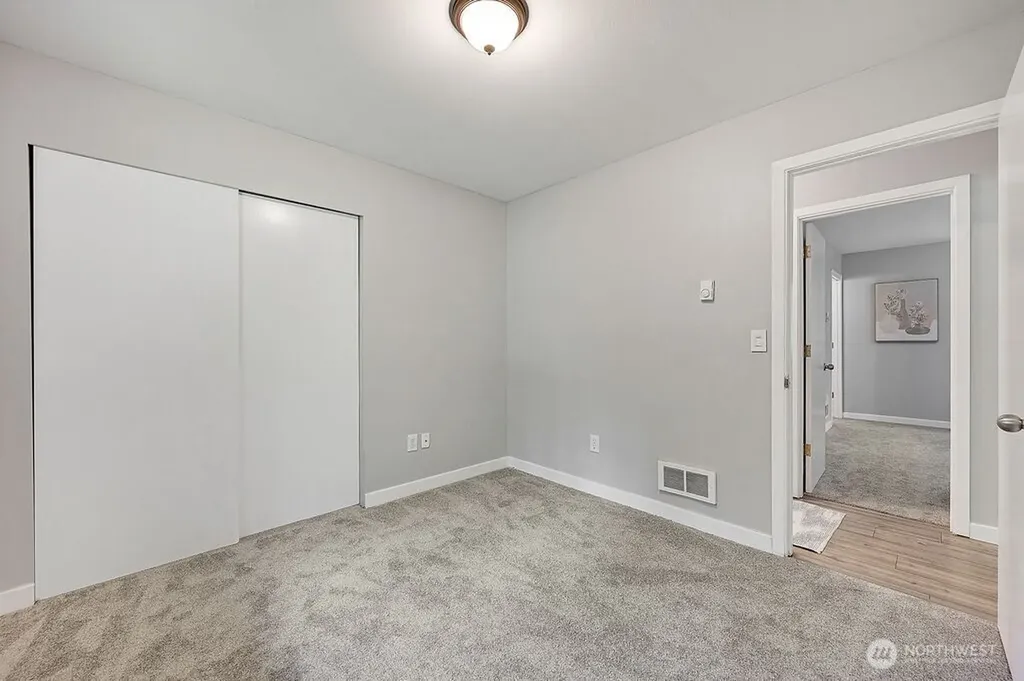 52 Penny Lane Port Townsend WA 98368