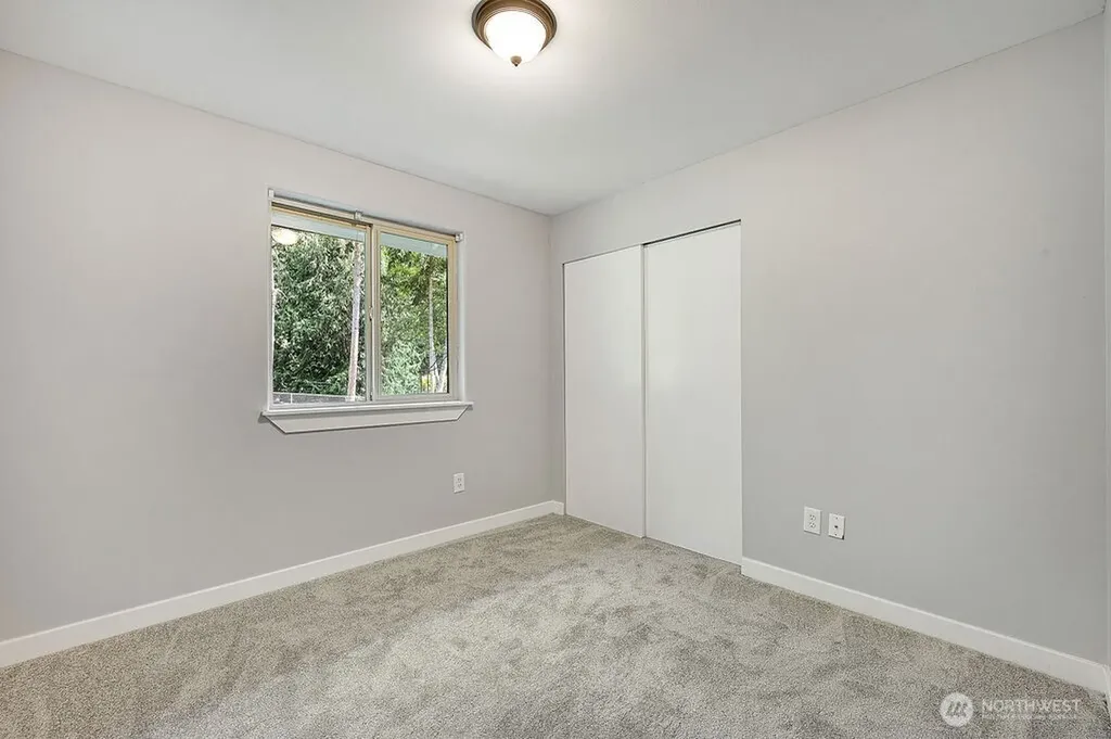 52 Penny Lane Port Townsend WA 98368