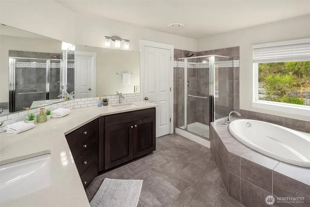 22803 SE 262nd Court Maple Valley WA 98038