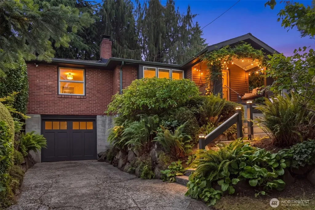 9602 26th Avenue NW Seattle WA 98117